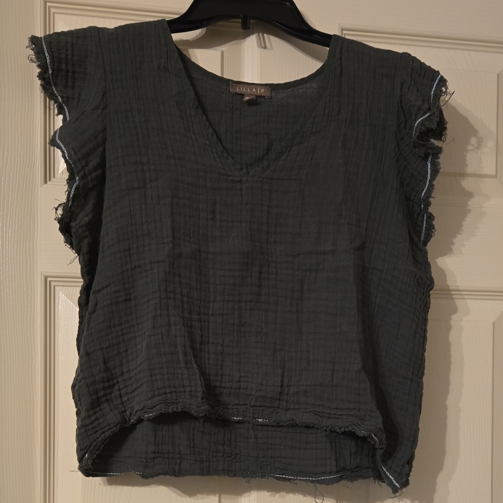 Lilla P Charcoal Textured V-Neck Blouse